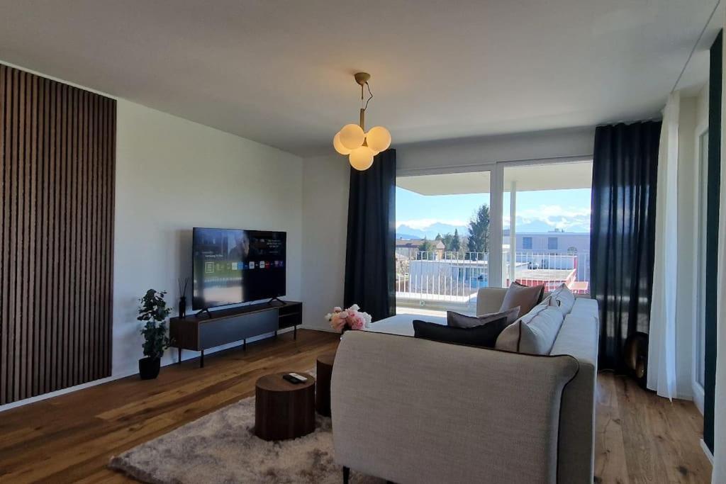 Visionary Hospitality Rothenburg, Lucerne - Premium Apartments With Free Parking, Washer, Kitchen, Terrace, 15' City Esterno foto